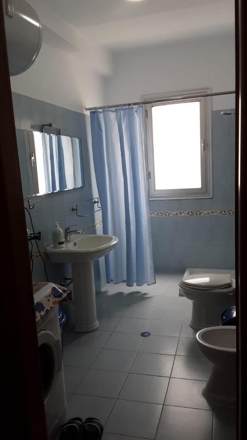 Lungomare Apartament Sea View Влёра Экстерьер фото