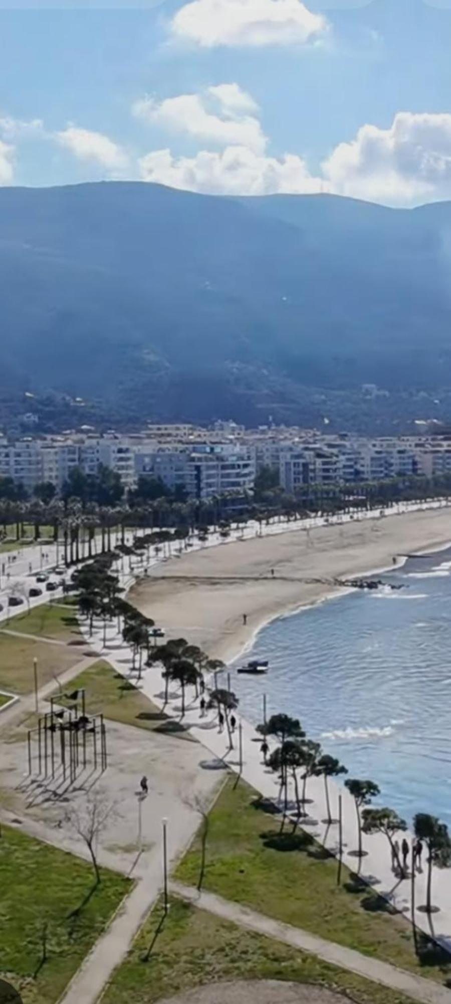 Lungomare Apartament Sea View Влёра Экстерьер фото